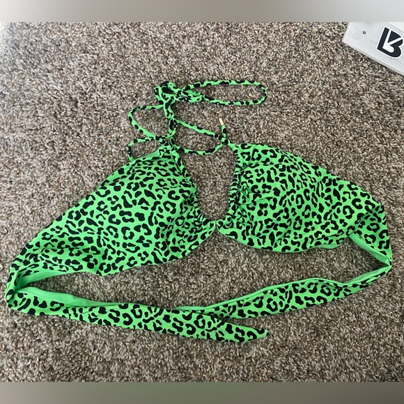 NWT GREEN LEOPARD SANTORINI BIKINI TOP SZ S - Picture 4 of 9